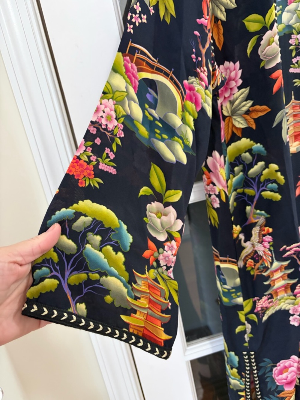 Johnny Was CALI KIMONO 100% Silk - Size S - Picture 5 of 10